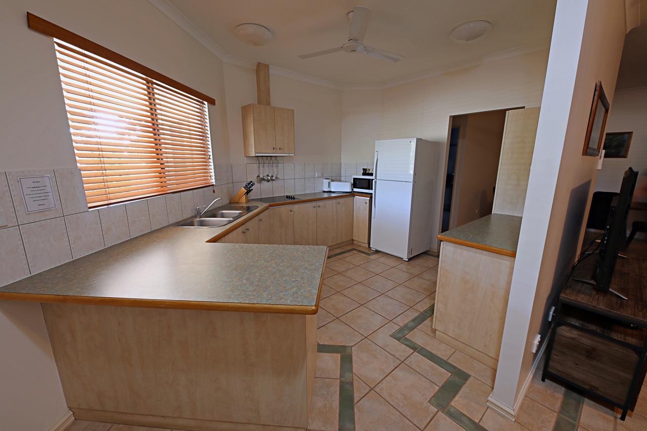 קונונורה Lakeview Apartments מראה חיצוני תמונה