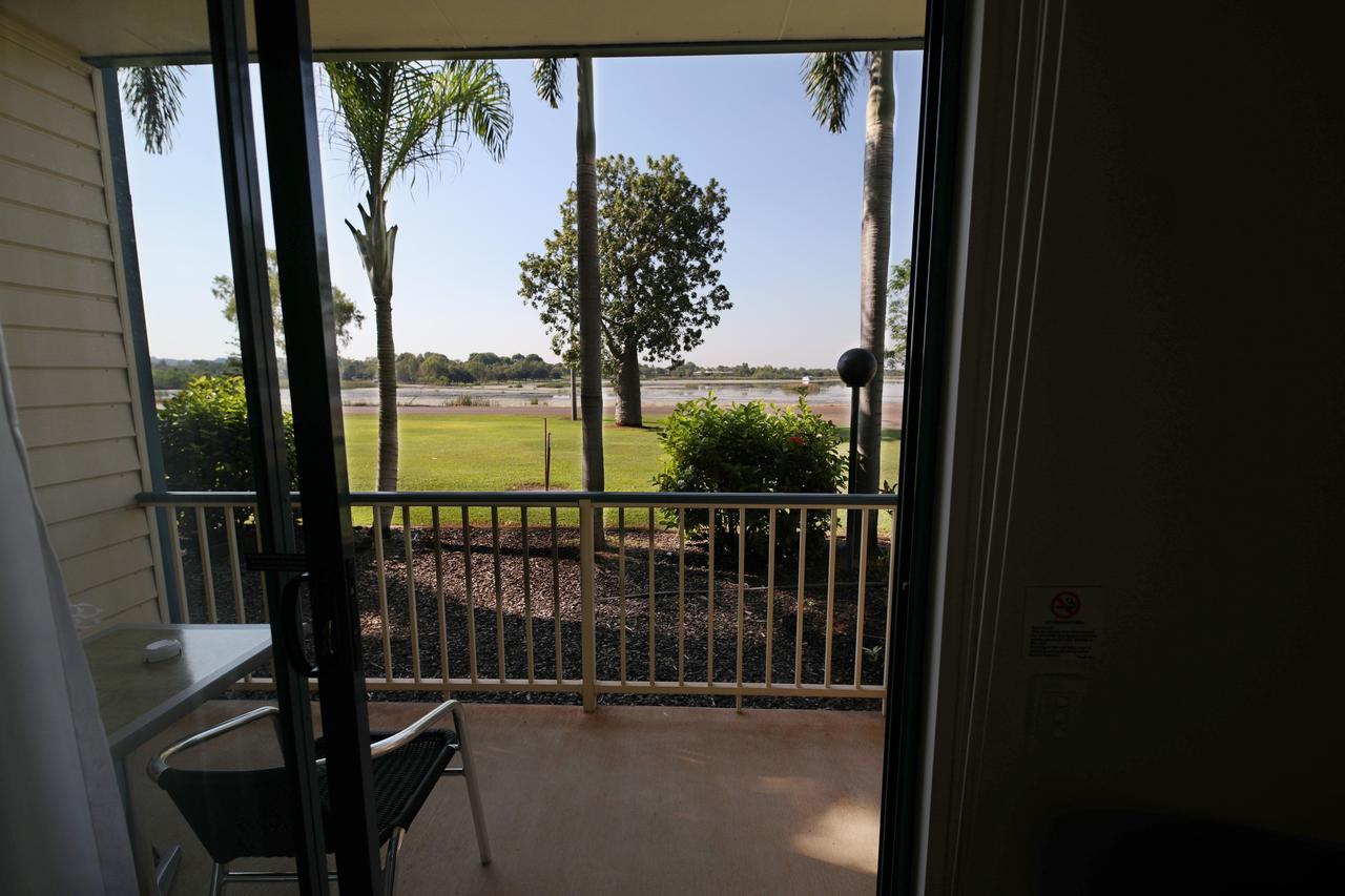 קונונורה Lakeview Apartments מראה חיצוני תמונה