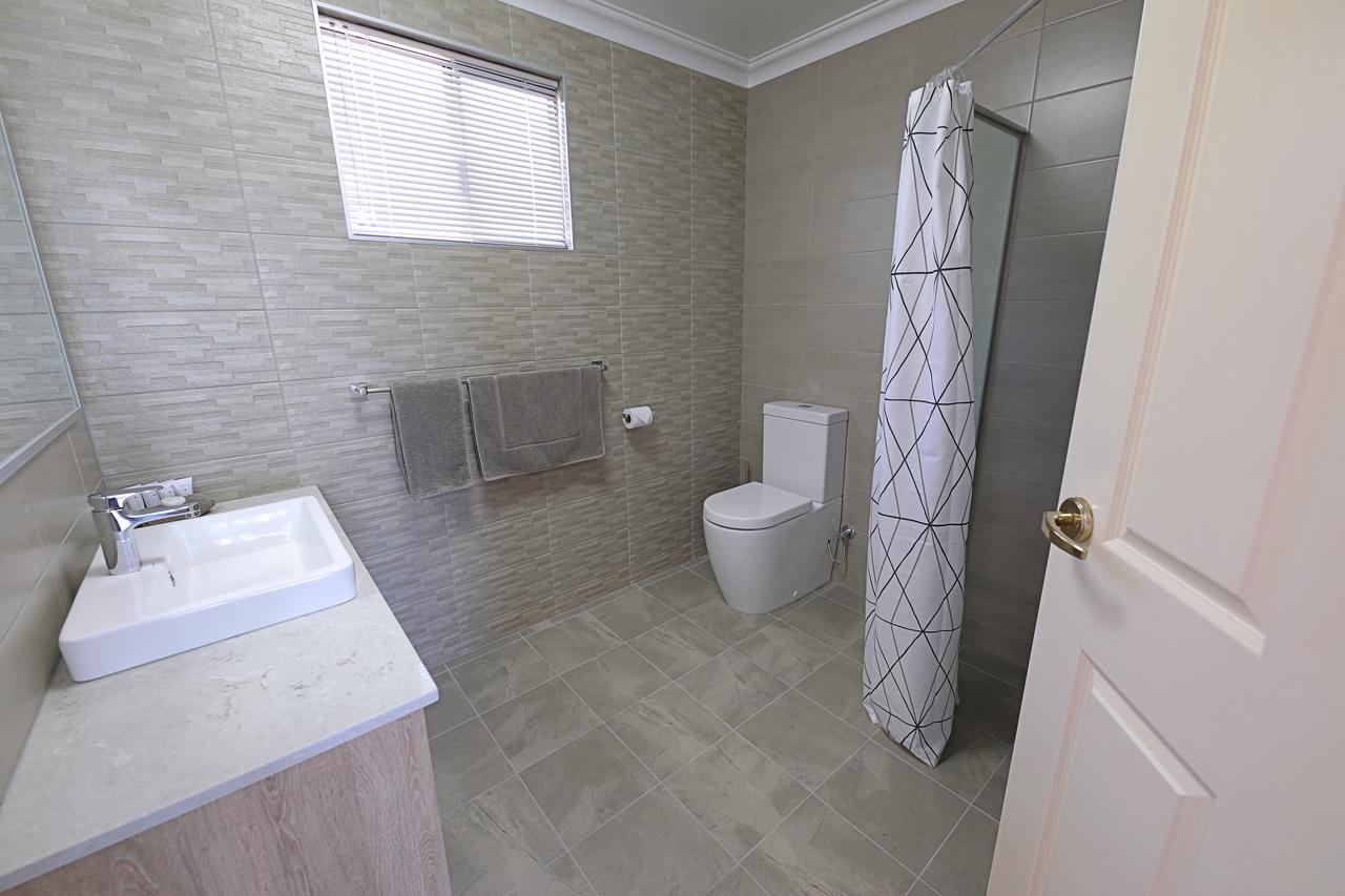 קונונורה Lakeview Apartments מראה חיצוני תמונה
