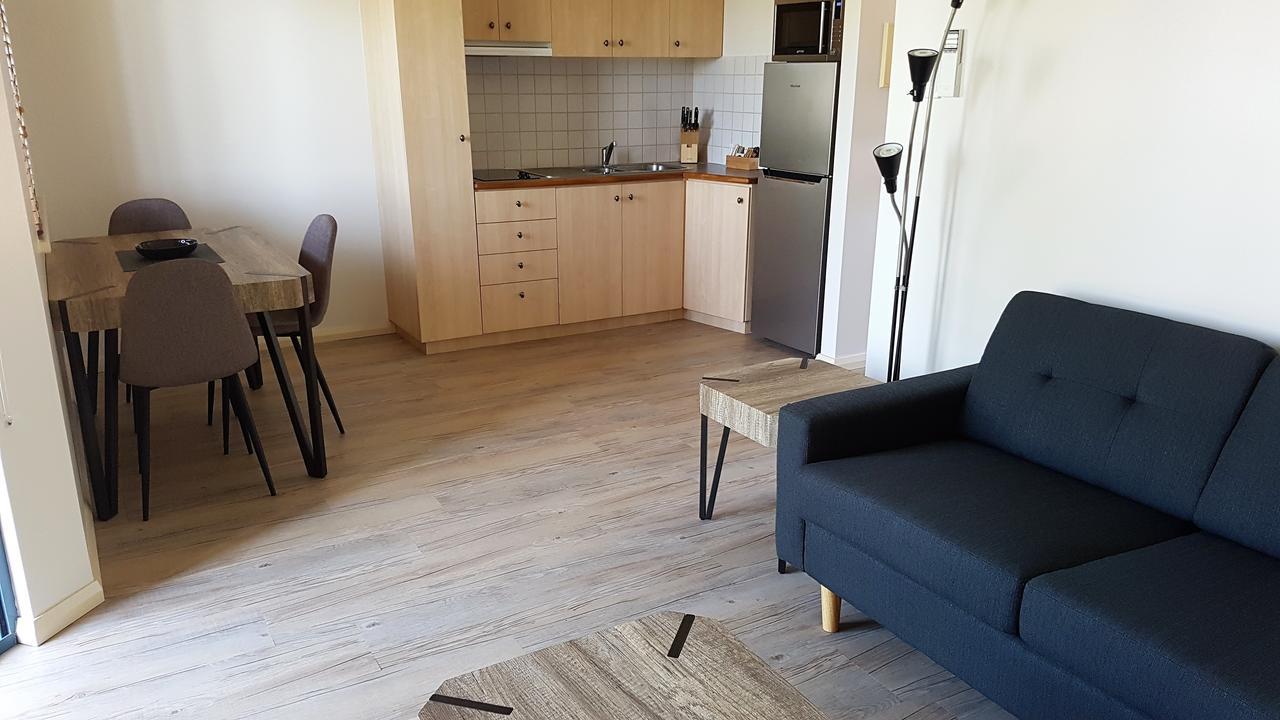 קונונורה Lakeview Apartments מראה חיצוני תמונה
